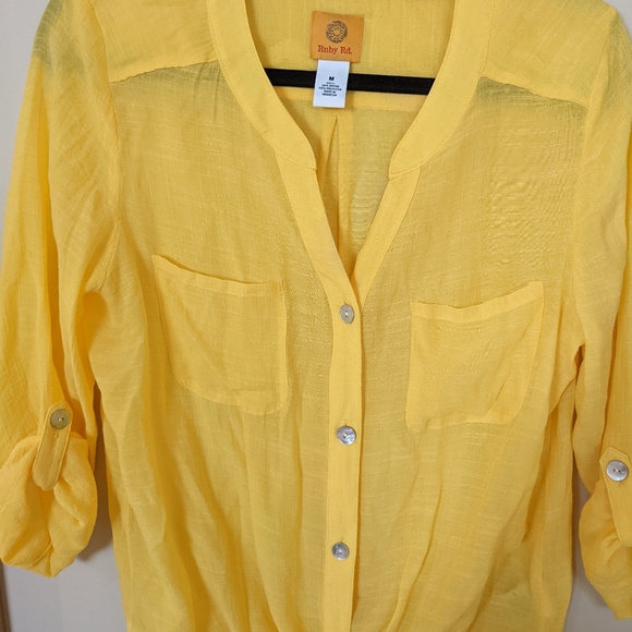 Ruby Road Yellow Flowy Lightweight Button Down Blouse with Tie Waist Size Medium - Picture 4 of 8